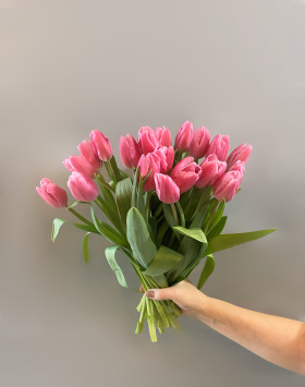 19 розовых тюльпанов для любимой